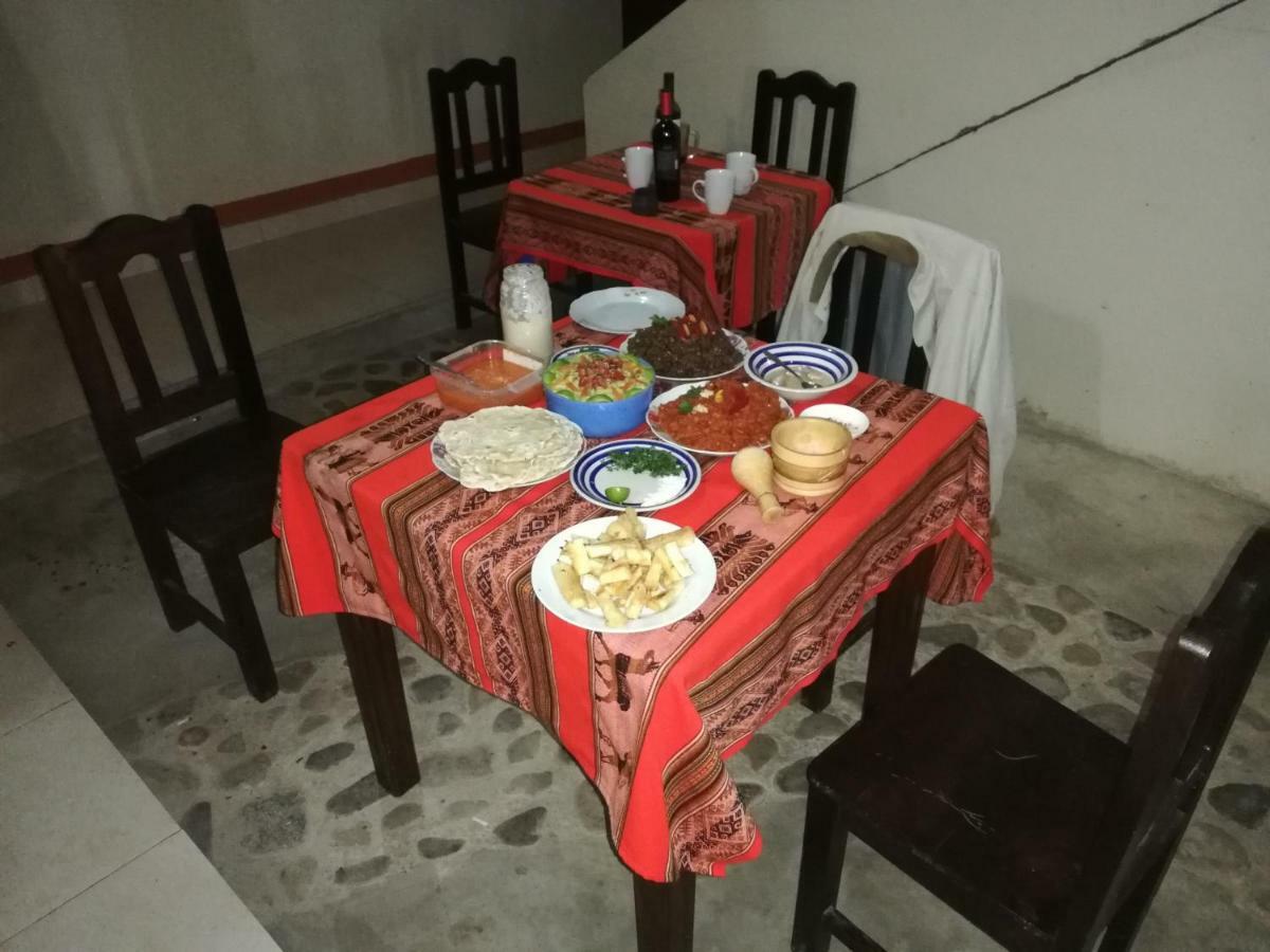 Aventura Chachapoyas Backpackers Vandrarhem Exteriör bild
